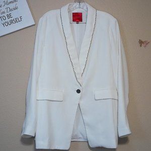 White Button Close Blazer With Silver Lined Lapel SZ L by Jennifer Lopez
